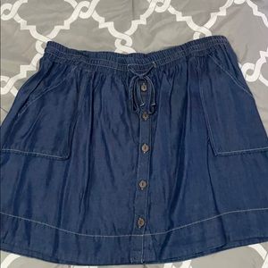 Women’s skirt